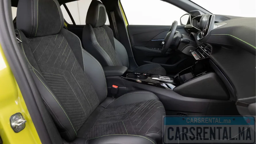 Peugeot 208 - photo 3